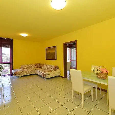 Divinalbalanga - Interno 8 *
