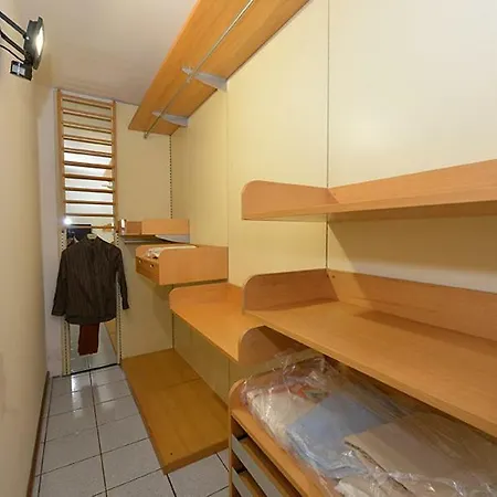 Divinalbalanga - Interno 8 * Alba (Piedmont)
